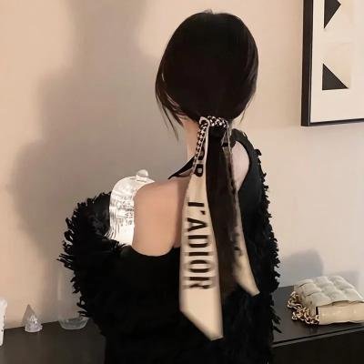 伤疤之下又添新痕